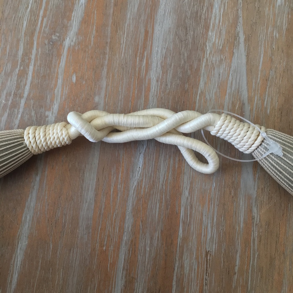 Large Statement Necklace - image 5